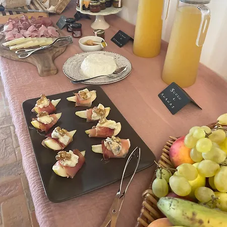 Фермерский дом Podere Montaione Вольтерра